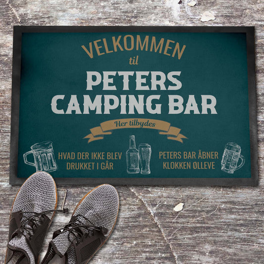 Dørmåtte Velkommen Til Camping Bar  - Personlige Design